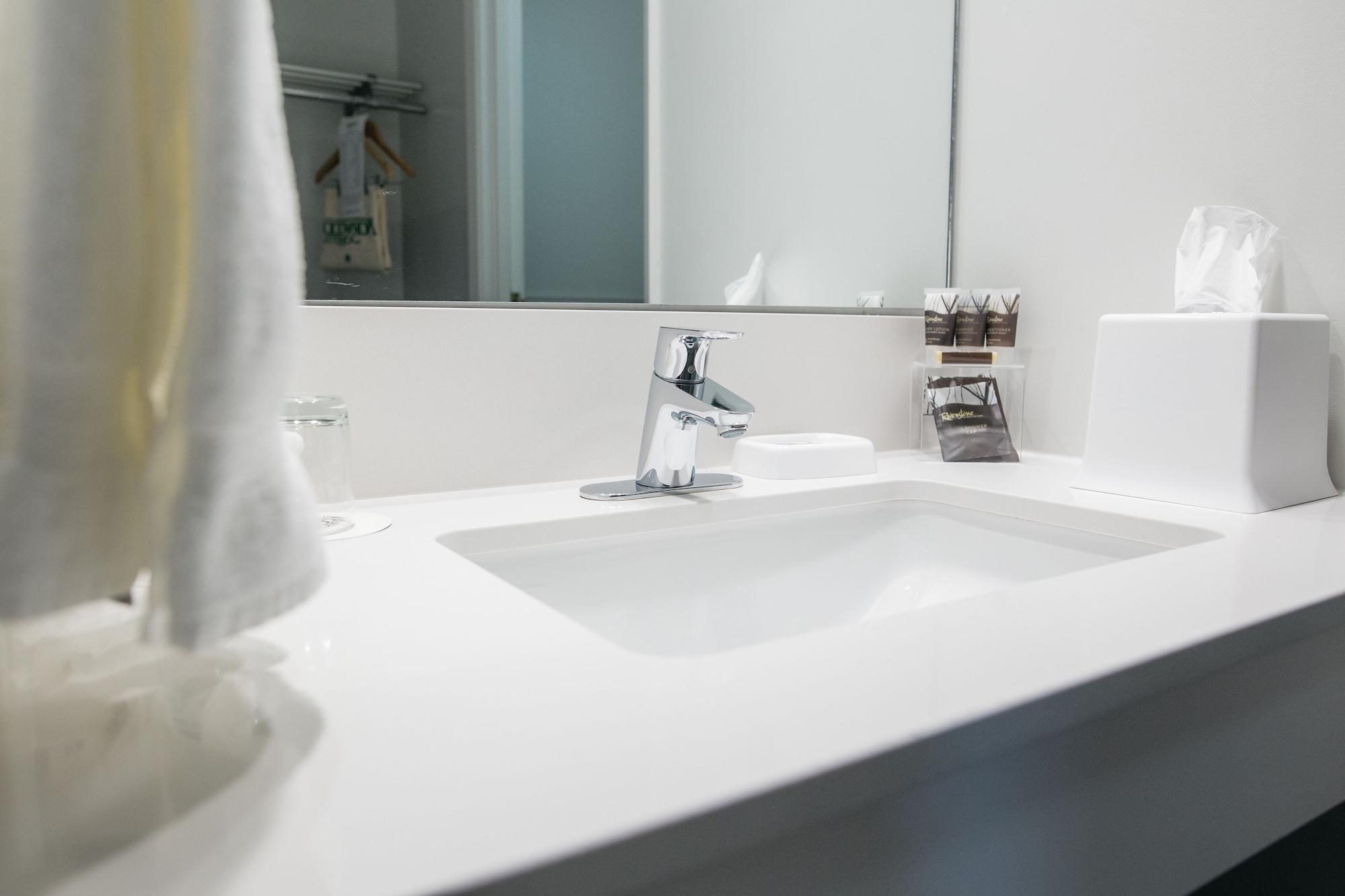 Norwood 3* Winnipeg